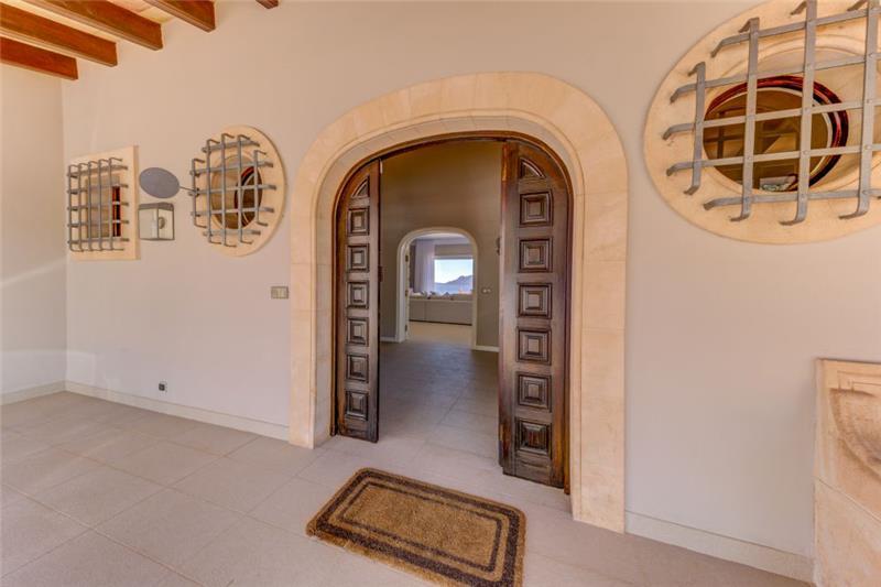 Sea-view villa in Mallorca, photograph 23