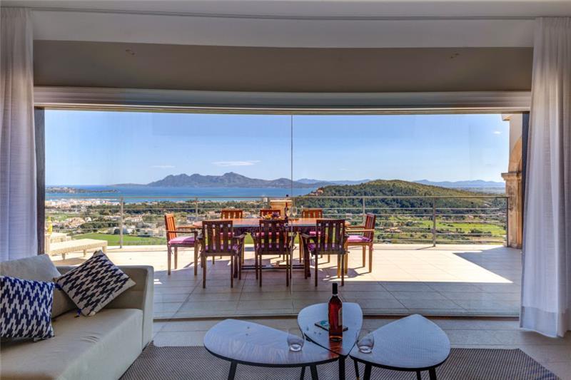Sea-view villa in Mallorca, photograph 9