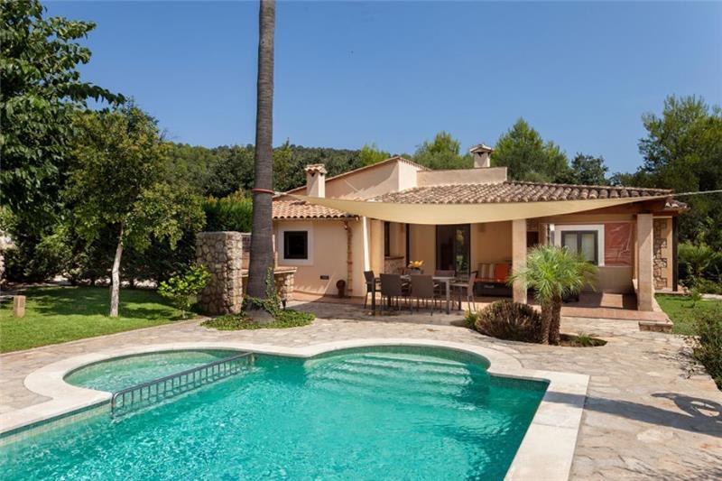 Villa in Mallorca, photograph 1
