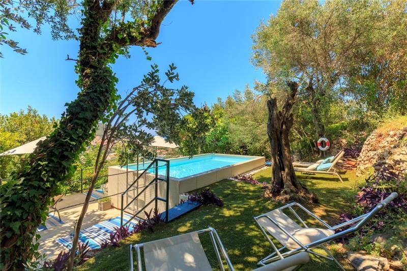 Sea-view villa in Dubrovnik, photograph 3