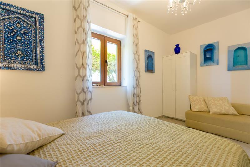 Sea-view villa in Dubrovnik, photograph 19