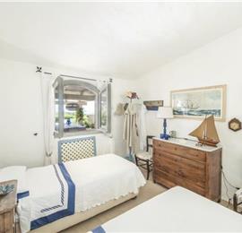 4 Bedroom Villa with Shared Pool near Porto Cervo, Costa Smeralda, Sleeps 8