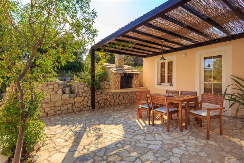 Sea-view villa in Mokosica, photograph 8