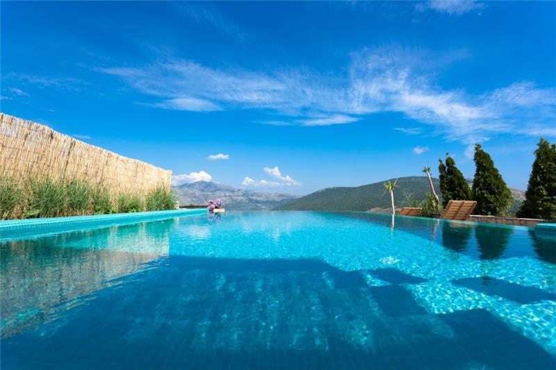 Sea-view villa in Mokosica, photograph 2
