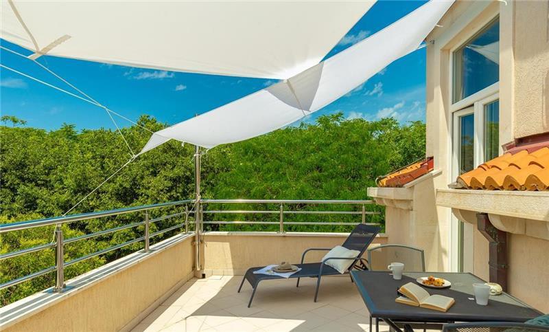 Villa in Dubrovnik, photograph 2