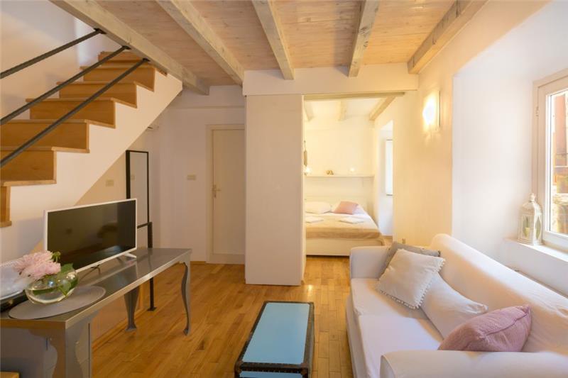 Villa in Dubrovnik Old Town, photograph 3