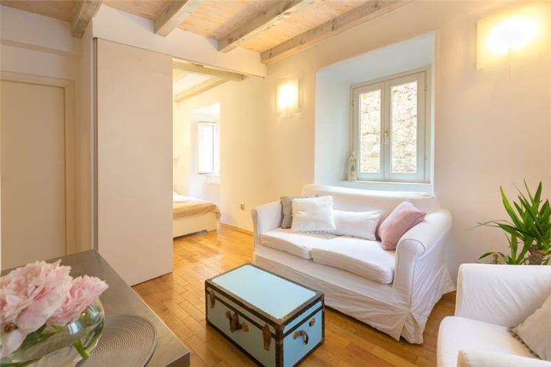 Villa in Dubrovnik Old Town, photograph 2