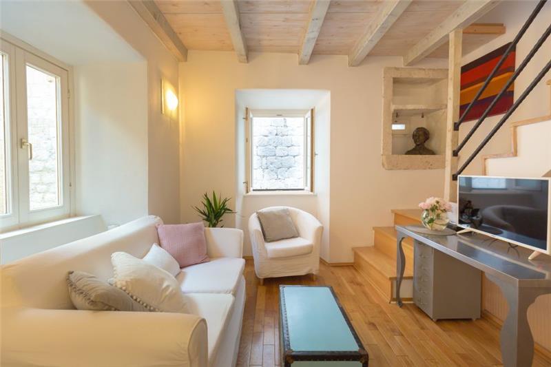 Villa in Dubrovnik Old Town, photograph 1
