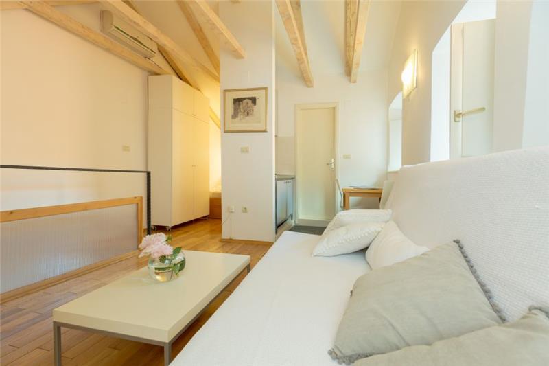 Villa in Dubrovnik Old Town, photograph 8