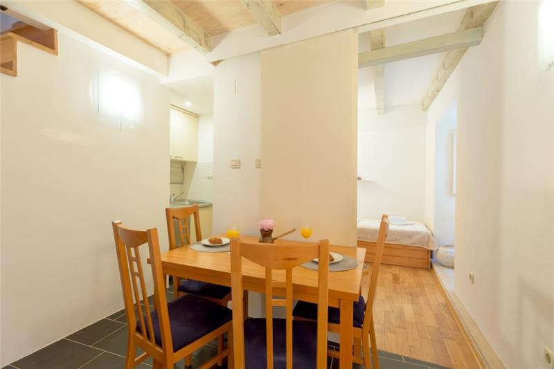 Villa in Dubrovnik Old Town, photograph 12