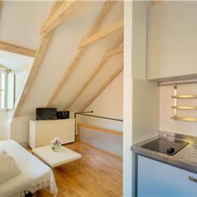 3 Bedroom Apartment in Dubrovnik Old Town, Sleeps 5-7