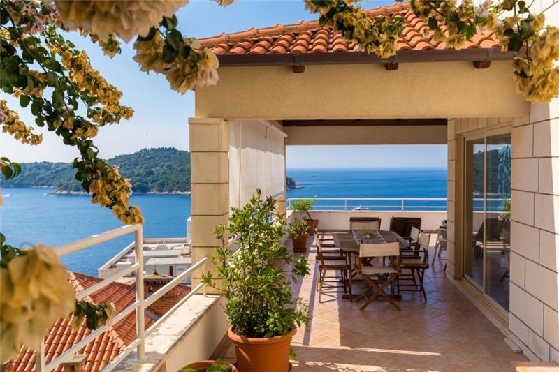 Sea-view villa in Dubrovnik, photograph 4