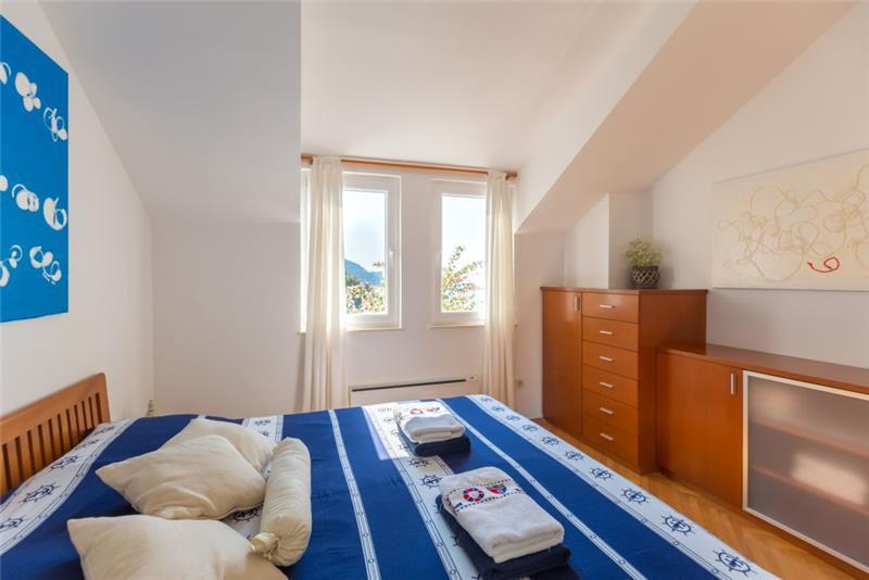 Sea-view villa in Dubrovnik, photograph 14