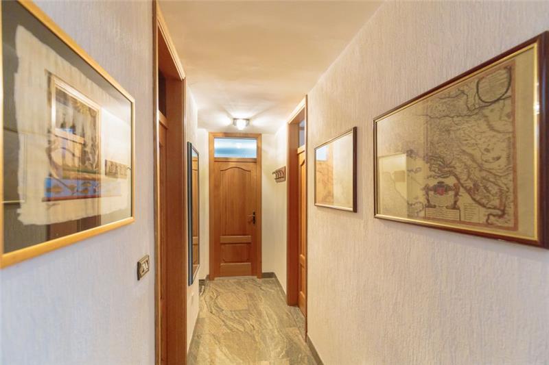 Sea-view villa in Dubrovnik, photograph 19