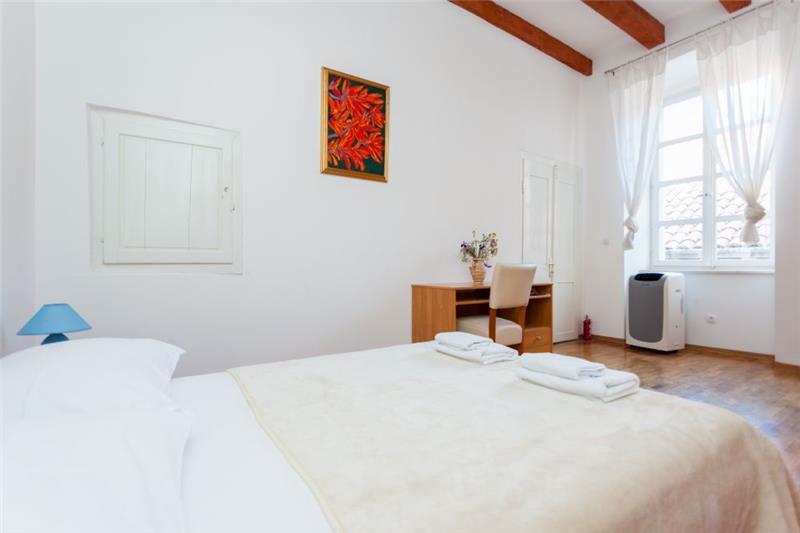 Villa in Dubrovnik Old Town, photograph 15