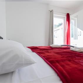 1 Bedroom 1st Floor Apartment with Balcony near Dubrovnik Old Town, Sleeps 2