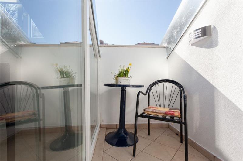 1 Bedroom 2nd Floor Apartment with Balcony near Dubrovnik Old Town, Sleeps 2-3