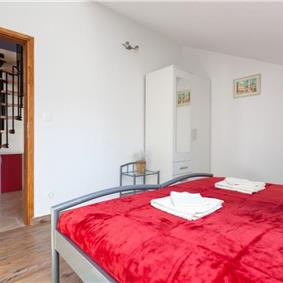 1 Bedroom 2nd Floor Apartment with Balcony near Dubrovnik Old Town, Sleeps 2-3