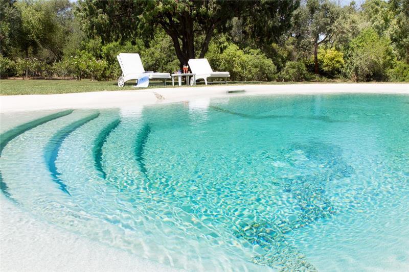 Villa in Sardinia, photograph 1