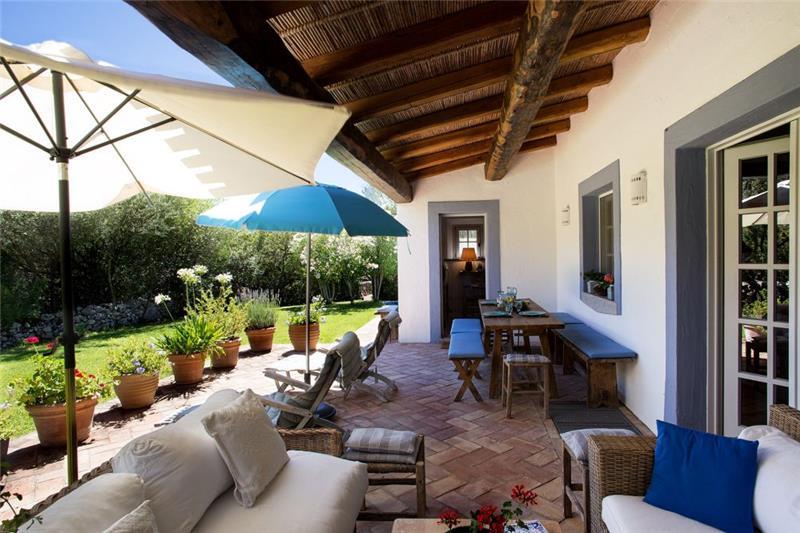 Villa in Sardinia, photograph 3