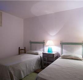 4 Bedroom Villa with Pool and Large Gardens near San Pantaleo, Costa Smeralda – Sleeps 8 