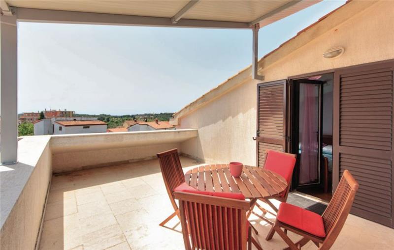 Sea-view villa in Pula, photograph 4