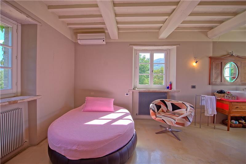 Villa in Tuscany, photograph 15