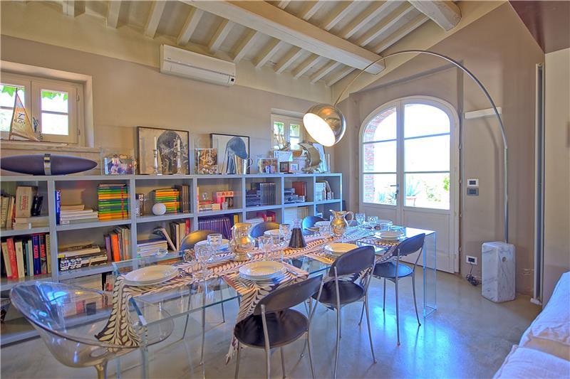 Villa in Tuscany, photograph 11