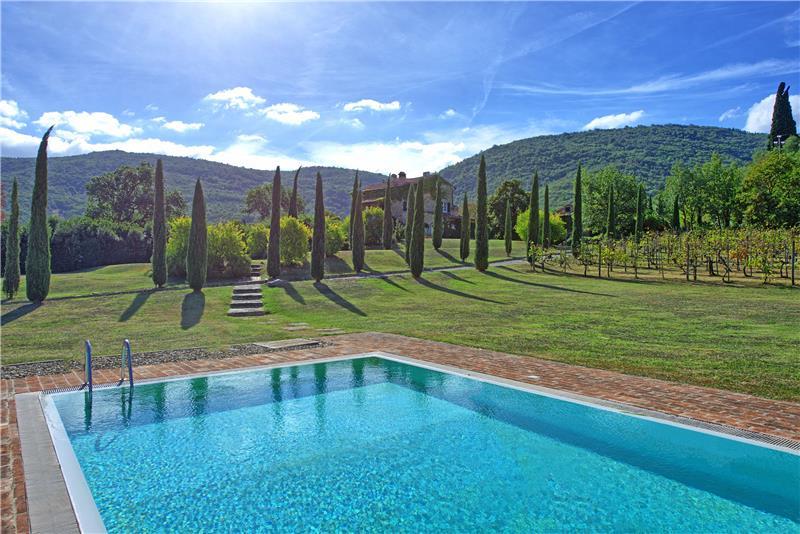 Villa in Tuscany, photograph 2