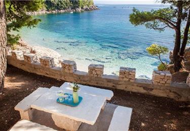 Villa To Rent On Peljesac Near Orebic Large Holiday House - 