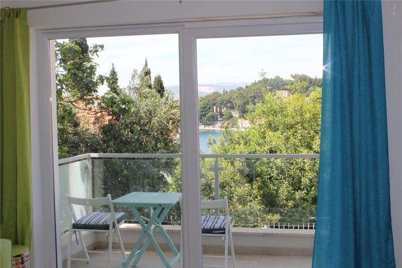 Sea-view villa in Cavtat, photograph 1