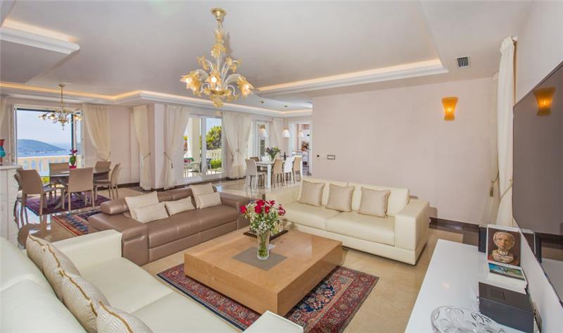 Sea-view villa in Orasac, photograph 25