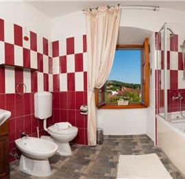 3 bedroom Villa with Pool in Milna on Brac, sleeps 7-9