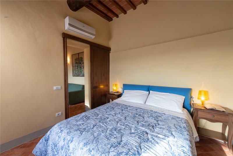 Villa in Tuscany, photograph 9