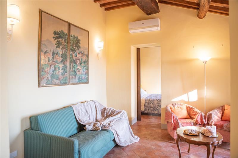 Villa in Tuscany, photograph 4