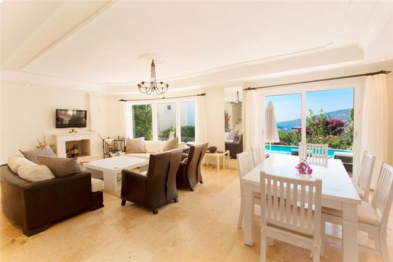Sea-view villa in Kalkan, photograph 9