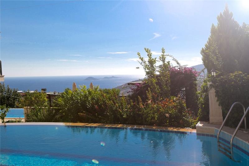 Sea-view villa in Kalkan, photograph 6