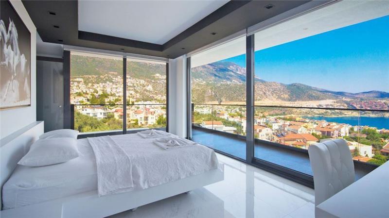 Sea-view villa in Kalkan, photograph 24