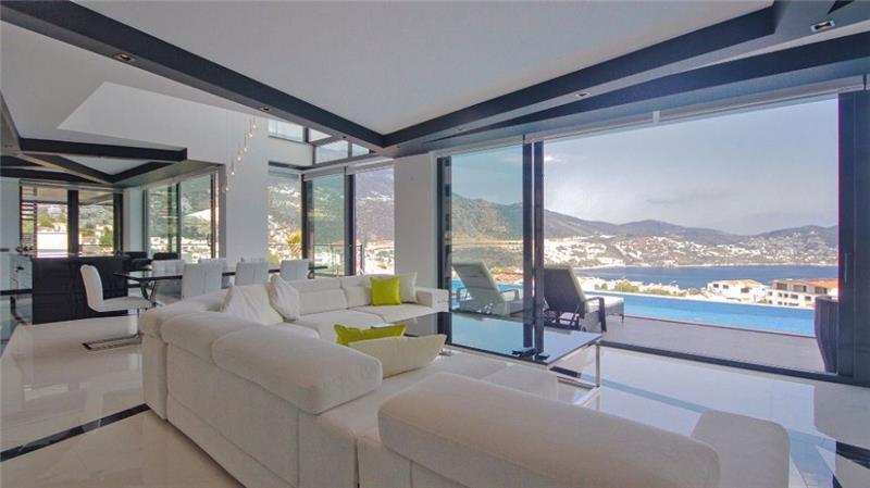 Sea-view villa in Kalkan, photograph 15