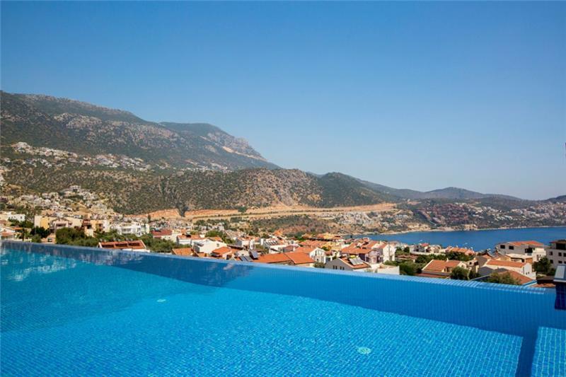 Sea-view villa in Kalkan, photograph 12