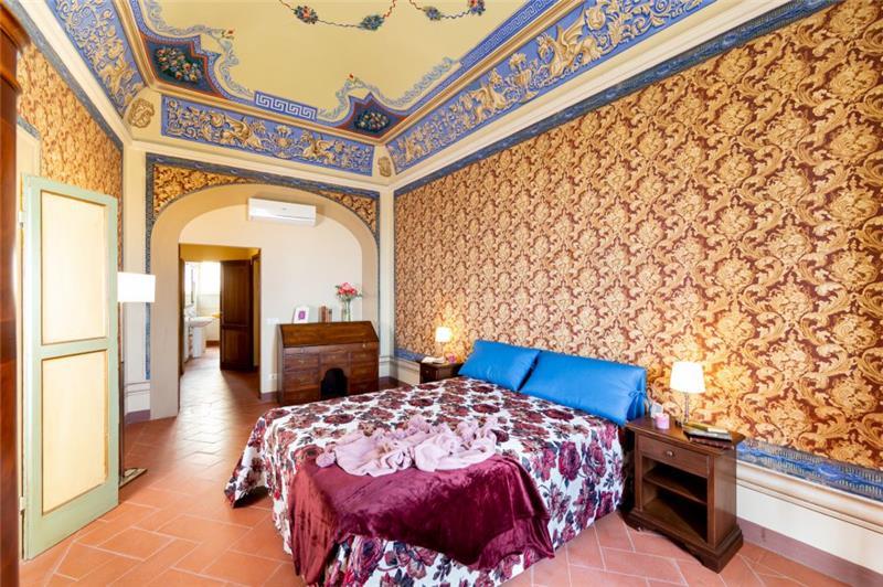 Villa in Tuscany, photograph 9