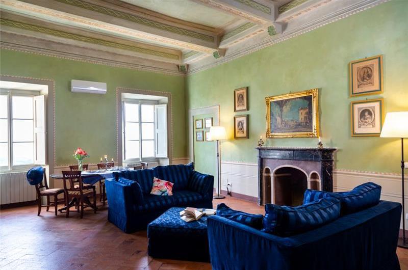 3 Bedroom Apartment in Cortona Town, Sleeps 6