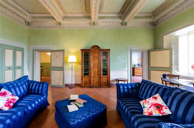 3 Bedroom Apartment in Cortona Town, Sleeps 6