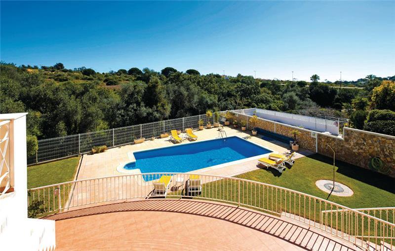 Villa in Albufeira, photograph 3