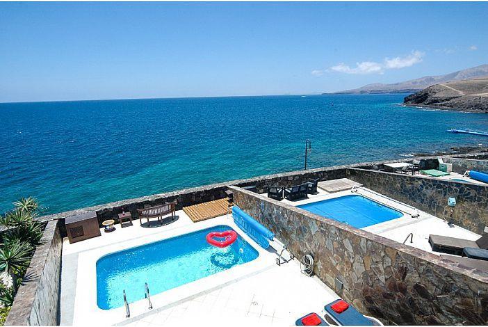 Sea-view villa in Lanzarote, photograph 3