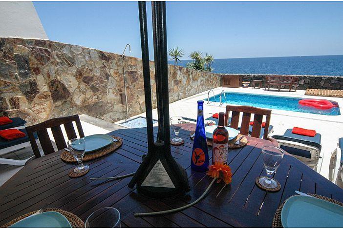 Sea-view villa in Lanzarote, photograph 7
