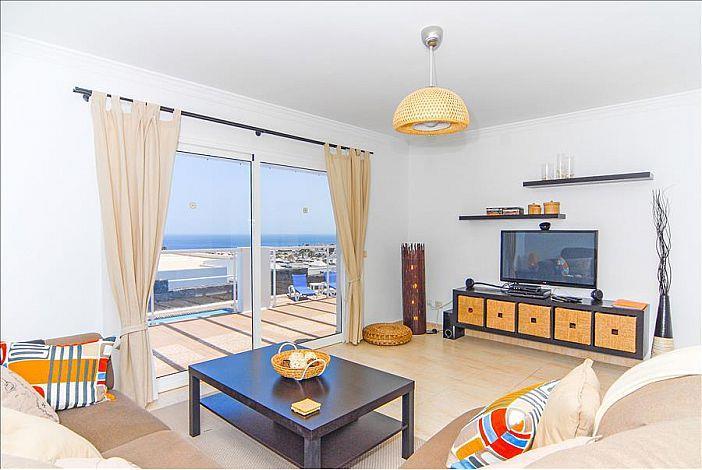 Sea-view villa in Lanzarote, photograph 9