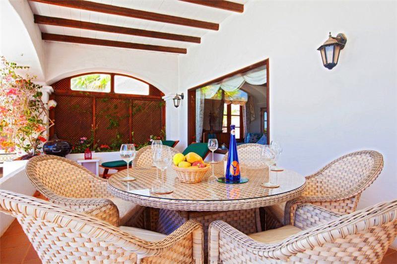 Sea-view villa in Lanzarote, photograph 3