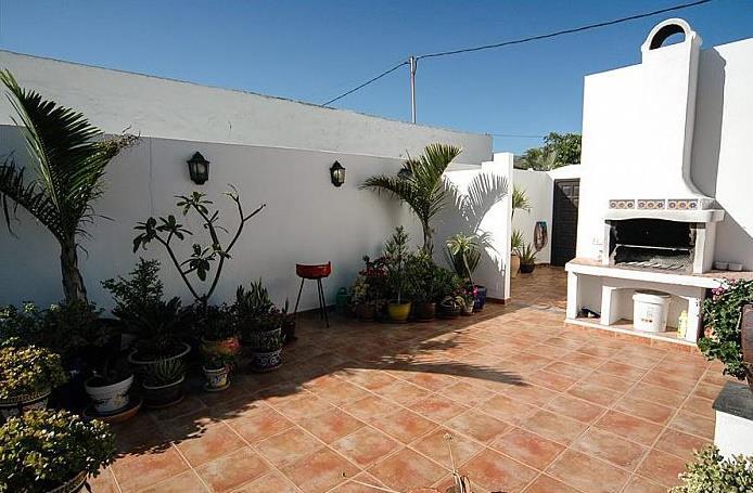 Sea-view villa in Lanzarote, photograph 4
