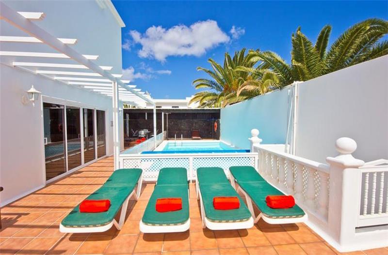 Villa in Lanzarote, photograph 2